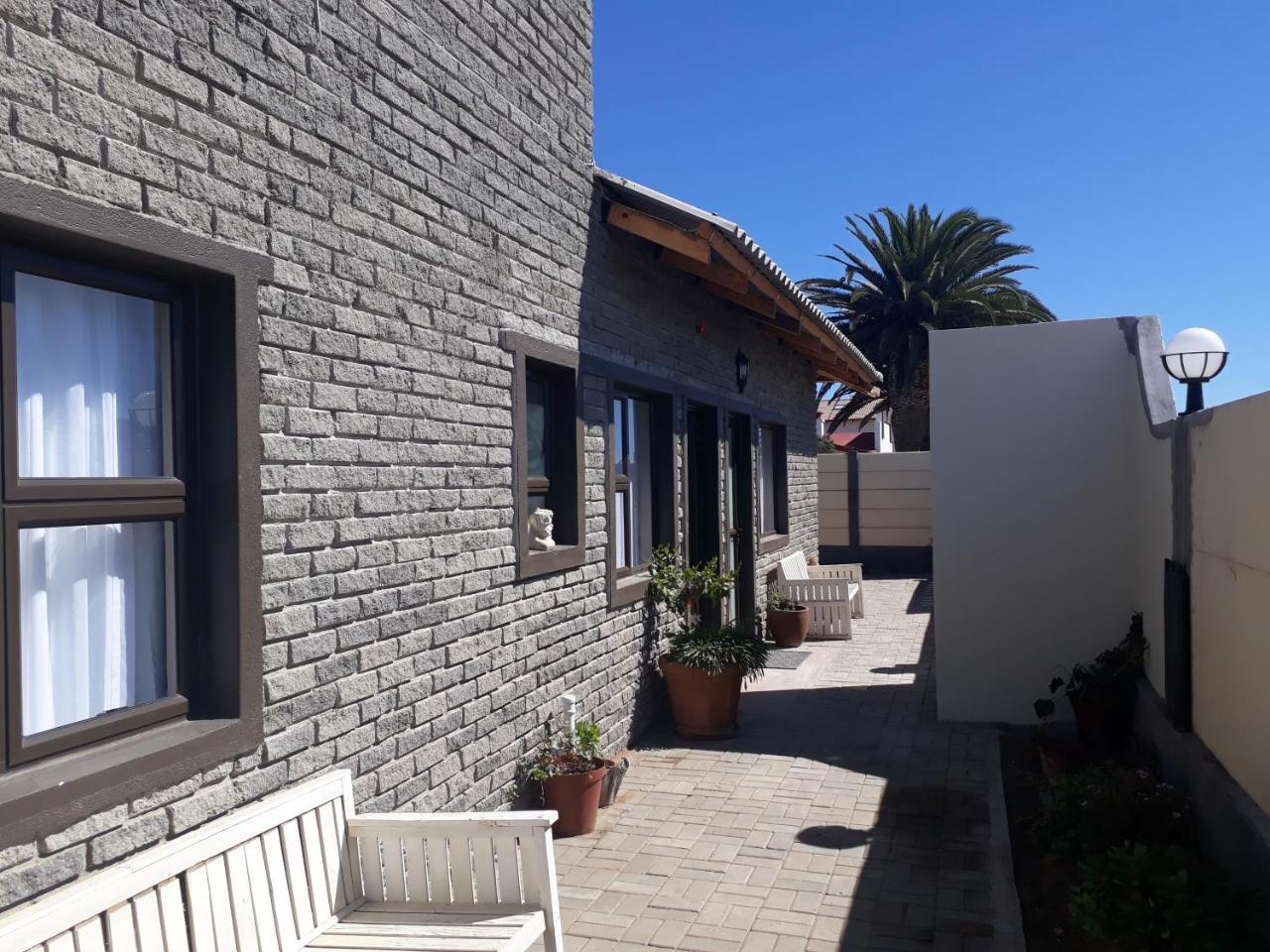 La Casetta Bed & Breakfast Свакопмунд Экстерьер фото